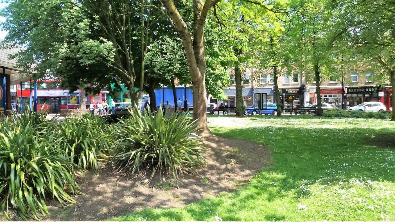 Crystal Palace B&B ลอนดอน ภายนอก รูปภาพ